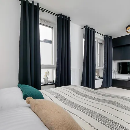 Cozy Ogrodowa Near Old Town By Renters Apartment *